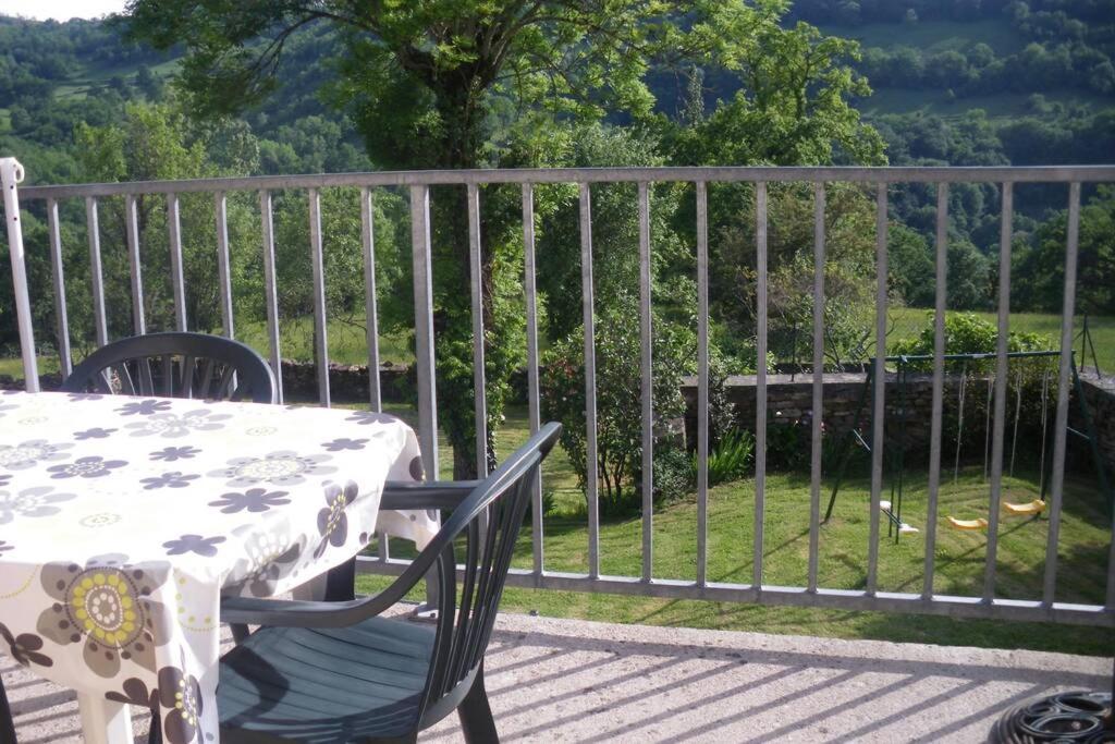 Вілла La Truffiere Castelnau-de-Mandailles Екстер'єр фото
